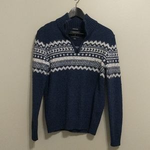 American Eagle sweater
